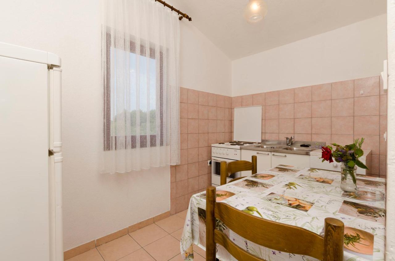 Apartments Mirko Trogir Exterior foto